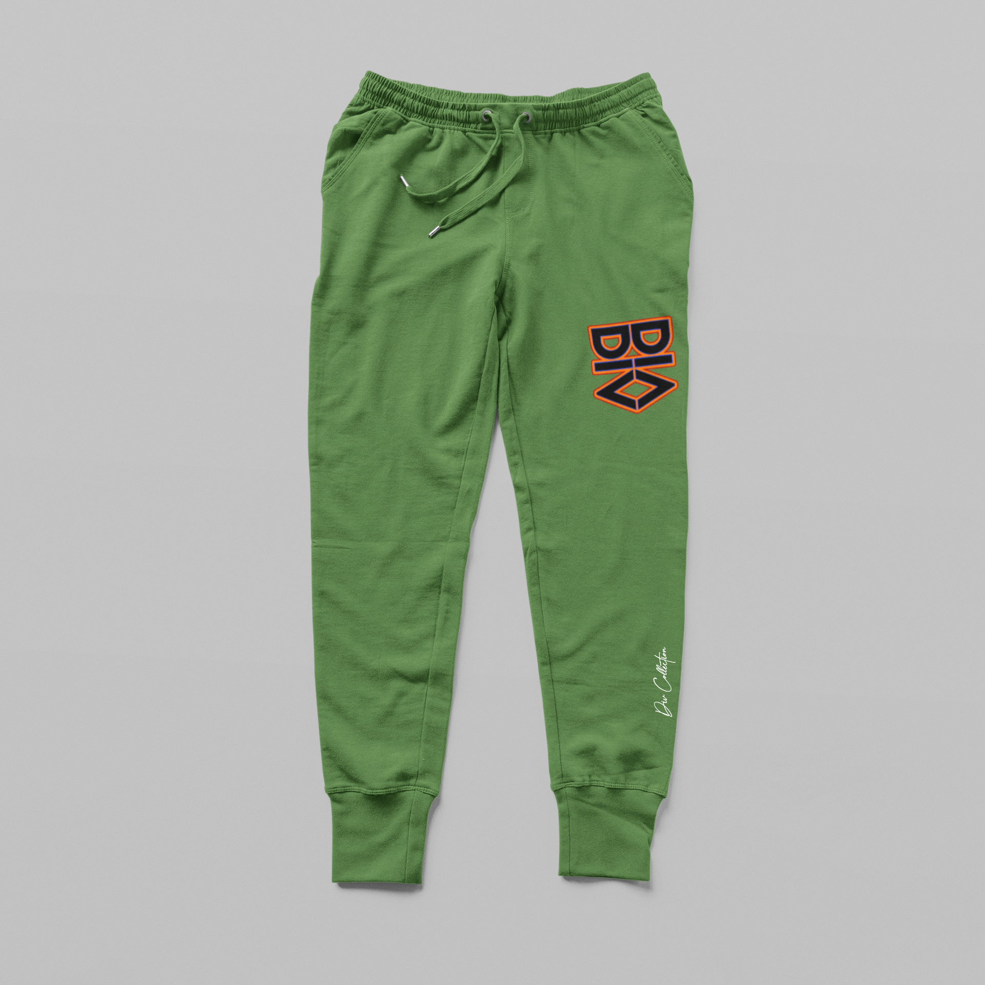 Spirit Tiger Jogger Set in Multi Colors